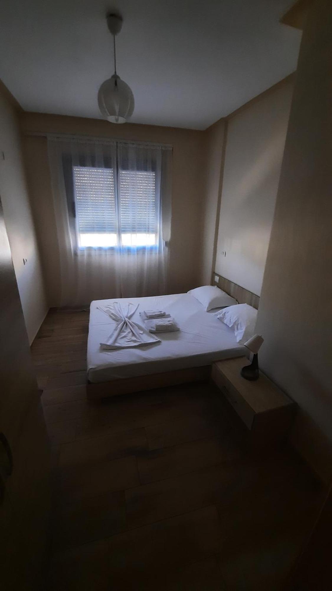 Disy Apartments Vlorë Habitación foto