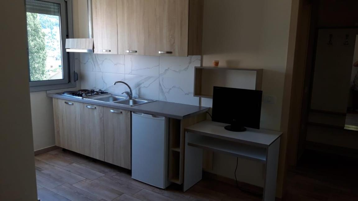 Disy Apartments Vlorë Habitación foto